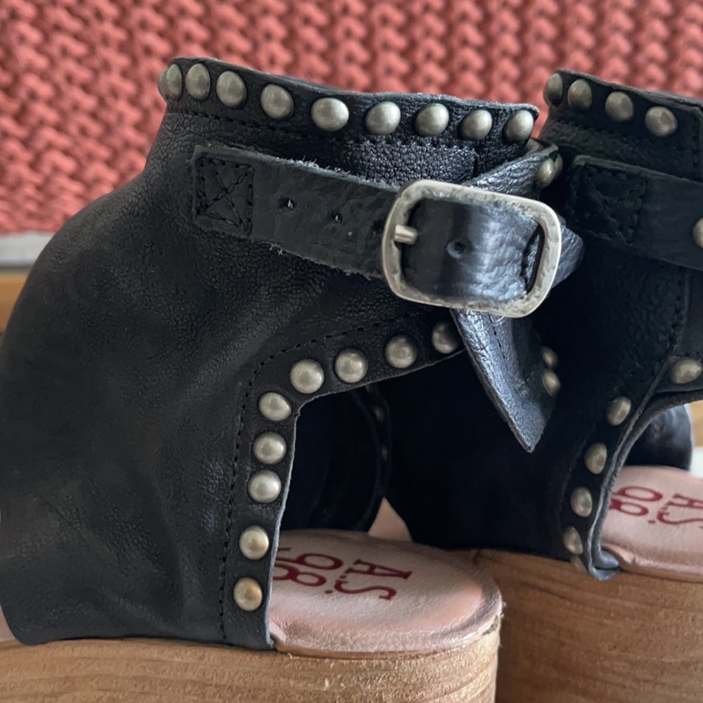 A.S. 98 Sandals - Picture 6 of 12